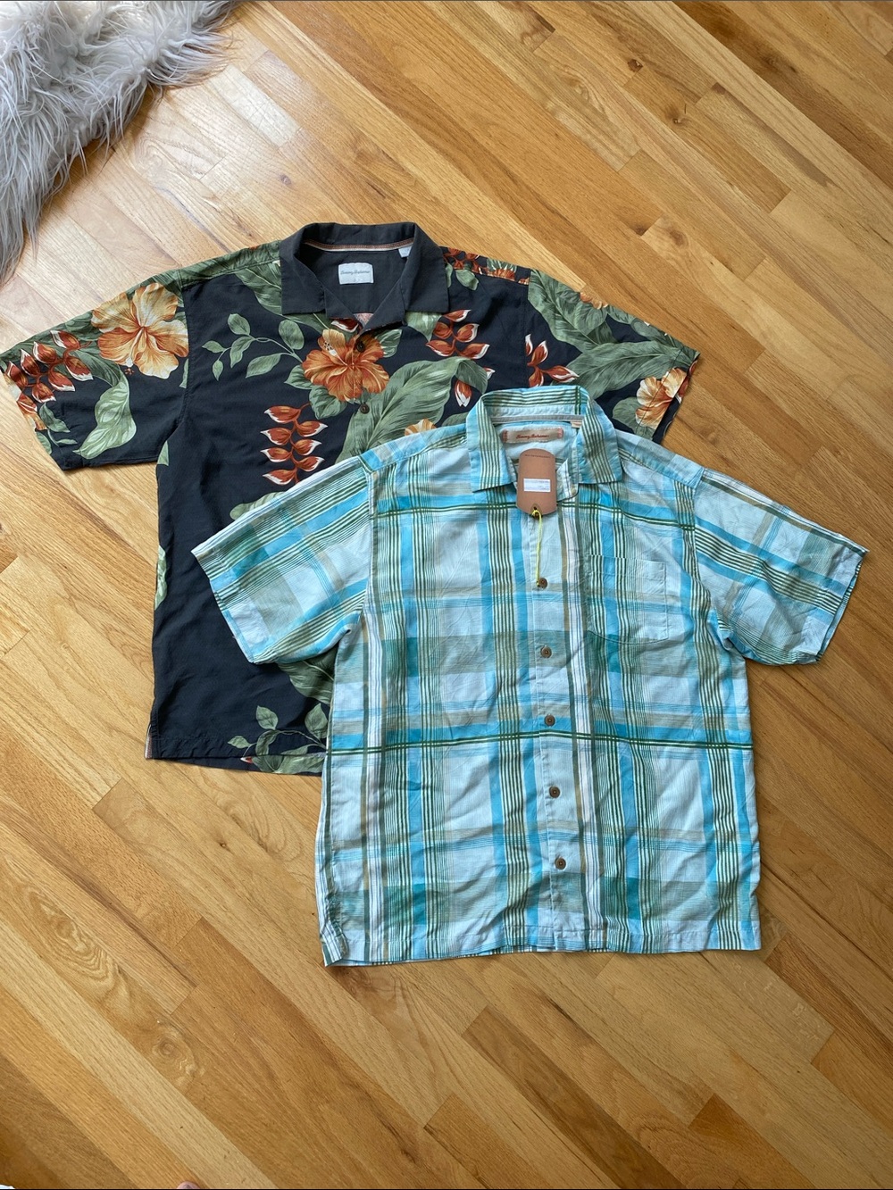 Tommy Bahama Black Floral & Light Blue Plaid Short-Sleeve Button-Down Shirts Lot